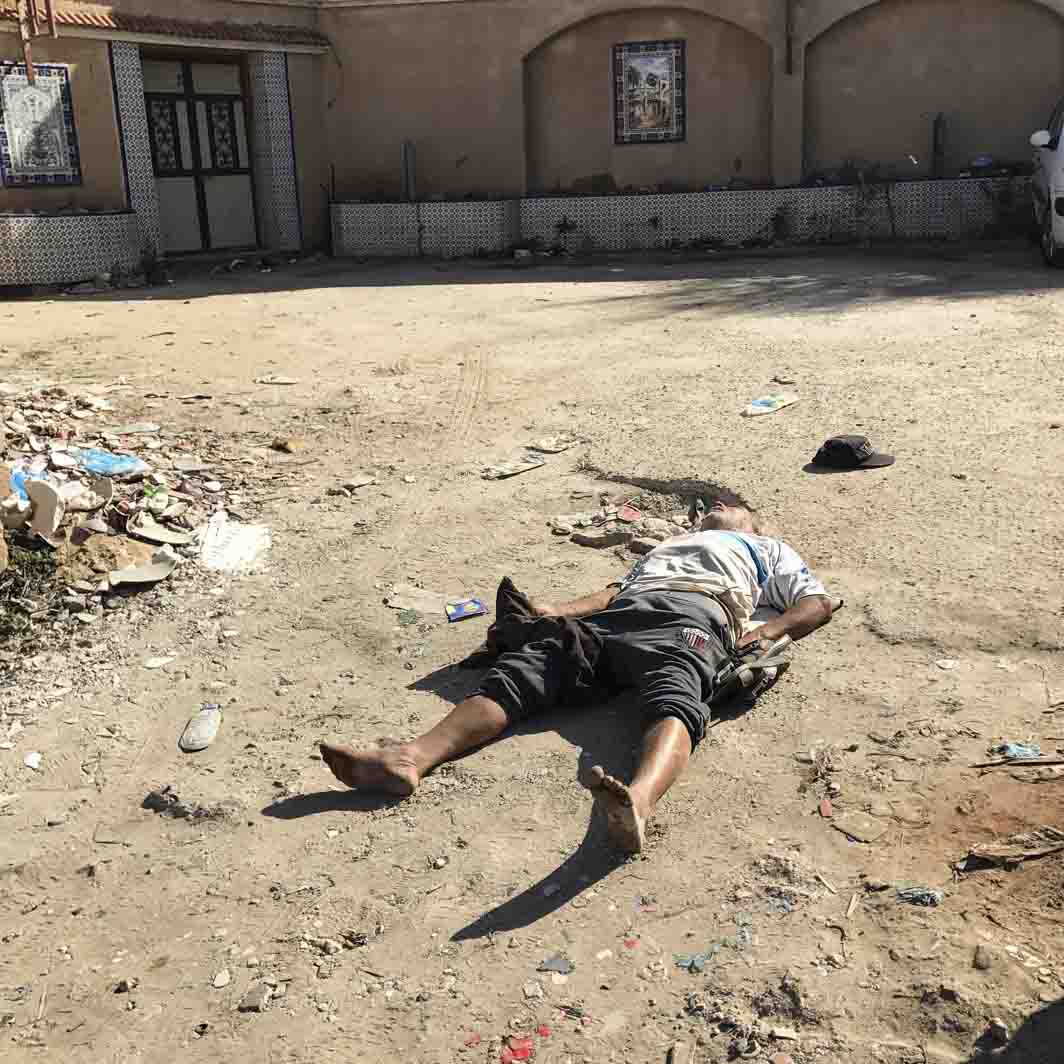 Litter and Self The Algerian Way