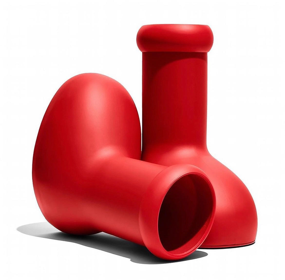 Big red boots: the rubber duck equivalent with laughing power | Fashion | News