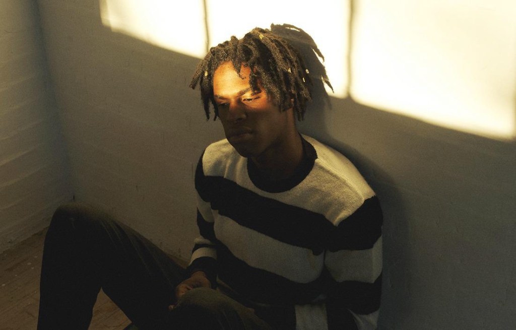 Daniel Caesar teases new album with ‘Let Me&nbsp;Go’
