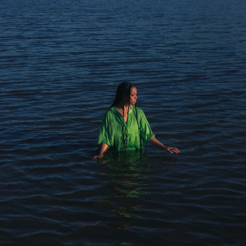 Sarah Isabella Shares Soulful Music on ‘The&nbsp;Keeper’