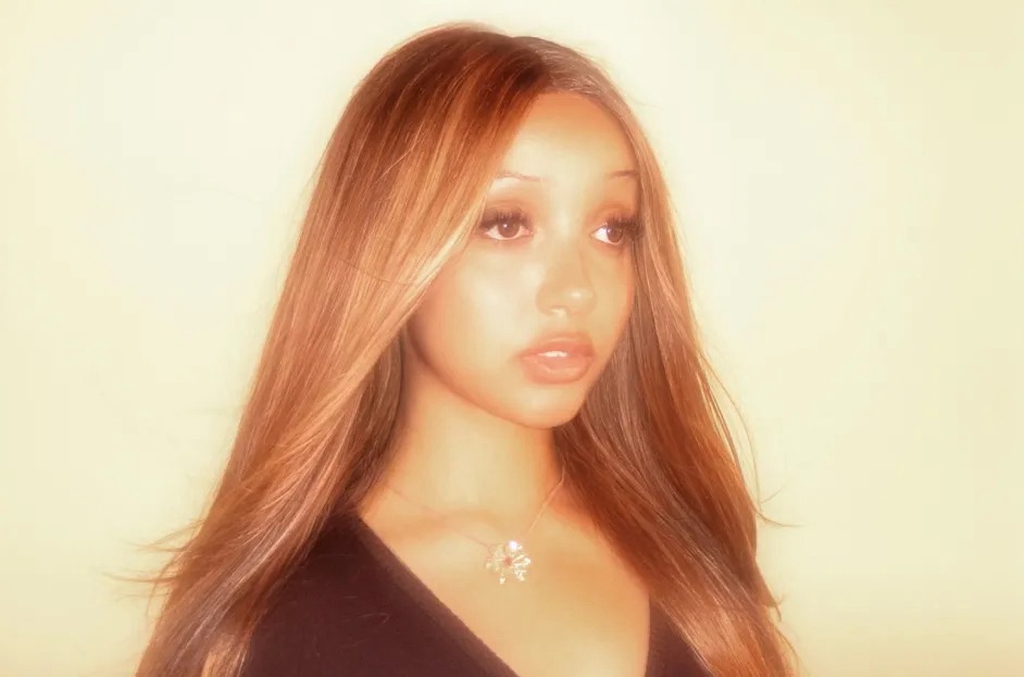 PinkPantheress Hints at New Music, Surprising&nbsp;Followers