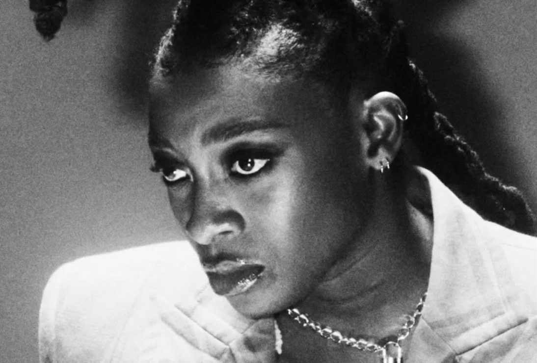 Little Simz Drops Album ‘Lotus’, Teetering on Quality Sound