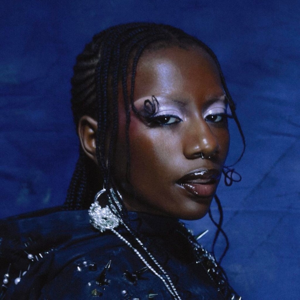 Bina Creates Innovative Music With Heart On&nbsp;‘Pendulum’