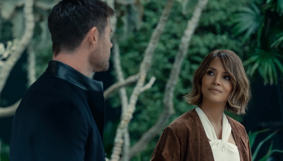 Chris Hemsworth Seeks Valuable Treasure In ‘Crime 101’