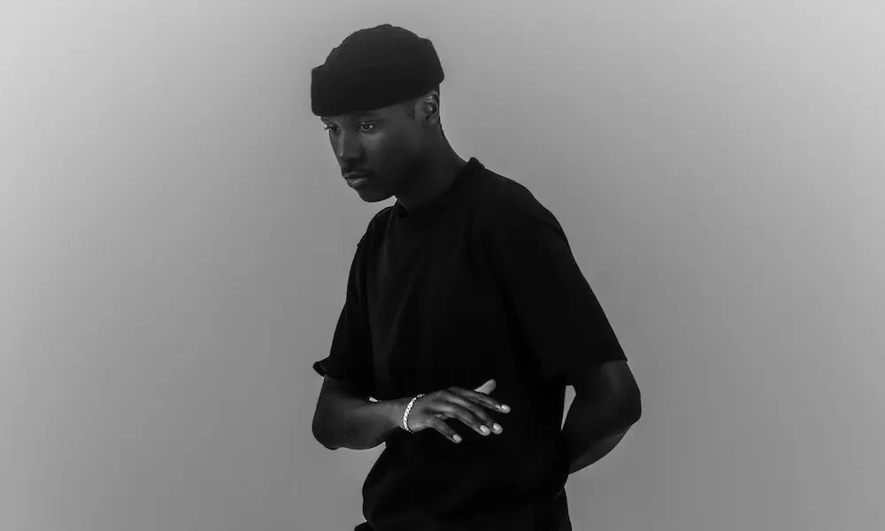 Tendai’s Latest Song ‘SMN’ Is a Luxury&nbsp;Listen